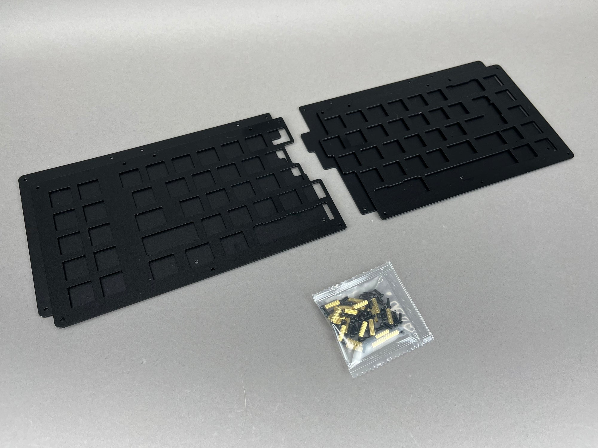 Quefrency Black Aluminum Plates