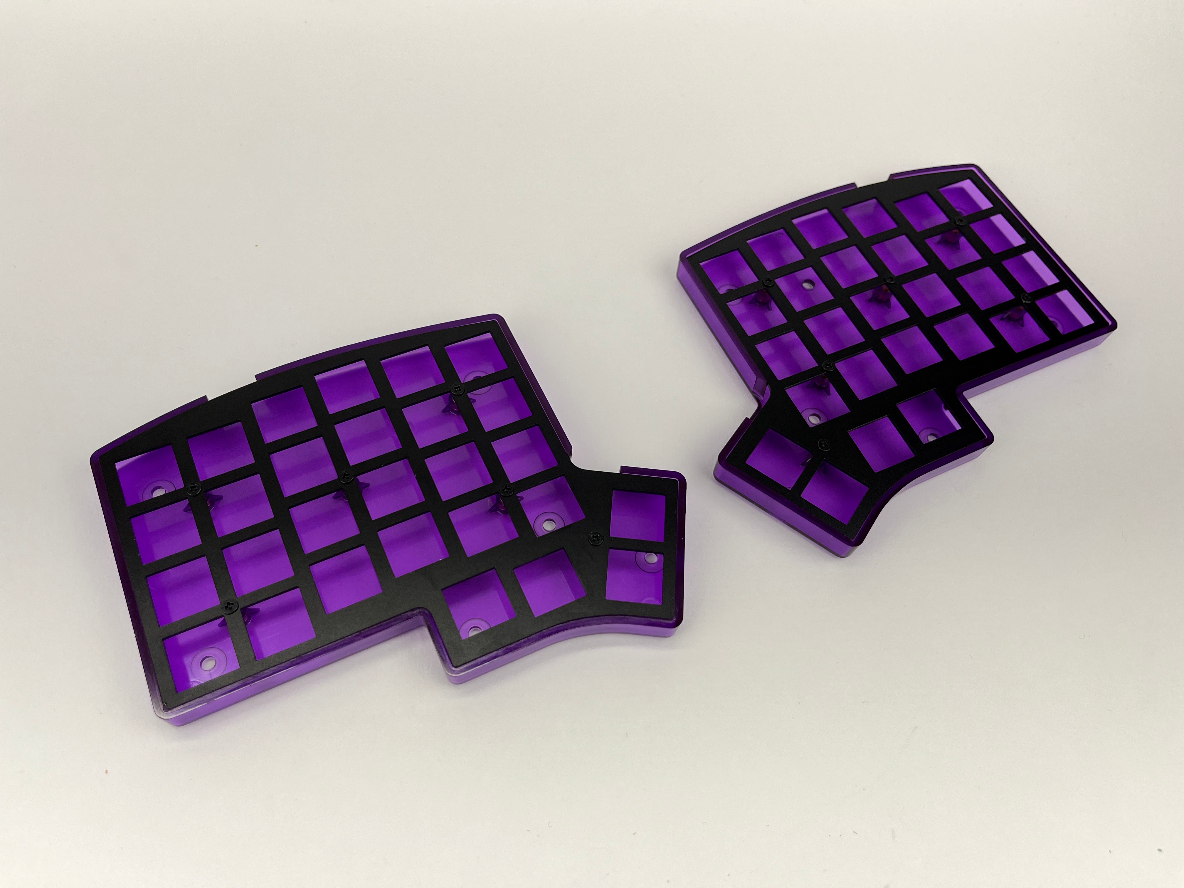 Iris CE Polycarbonate Case – Keebio Iris CE Polycarbonate Case – Keebio