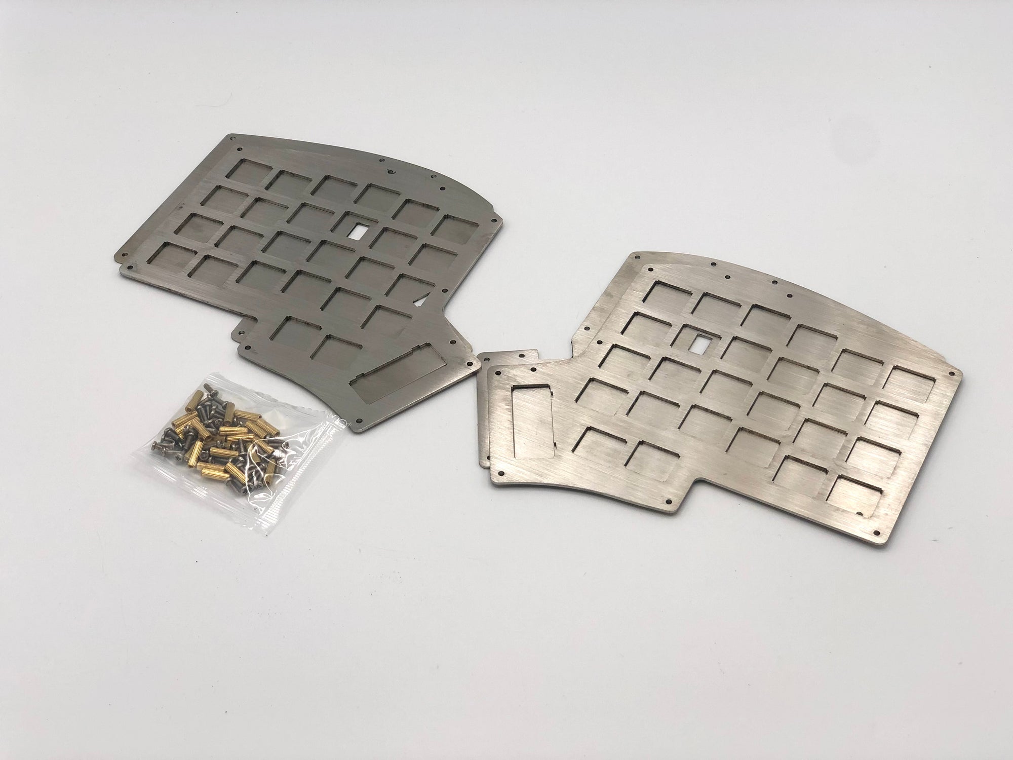 Iris PE (Phoenix Edition) Case/Plates