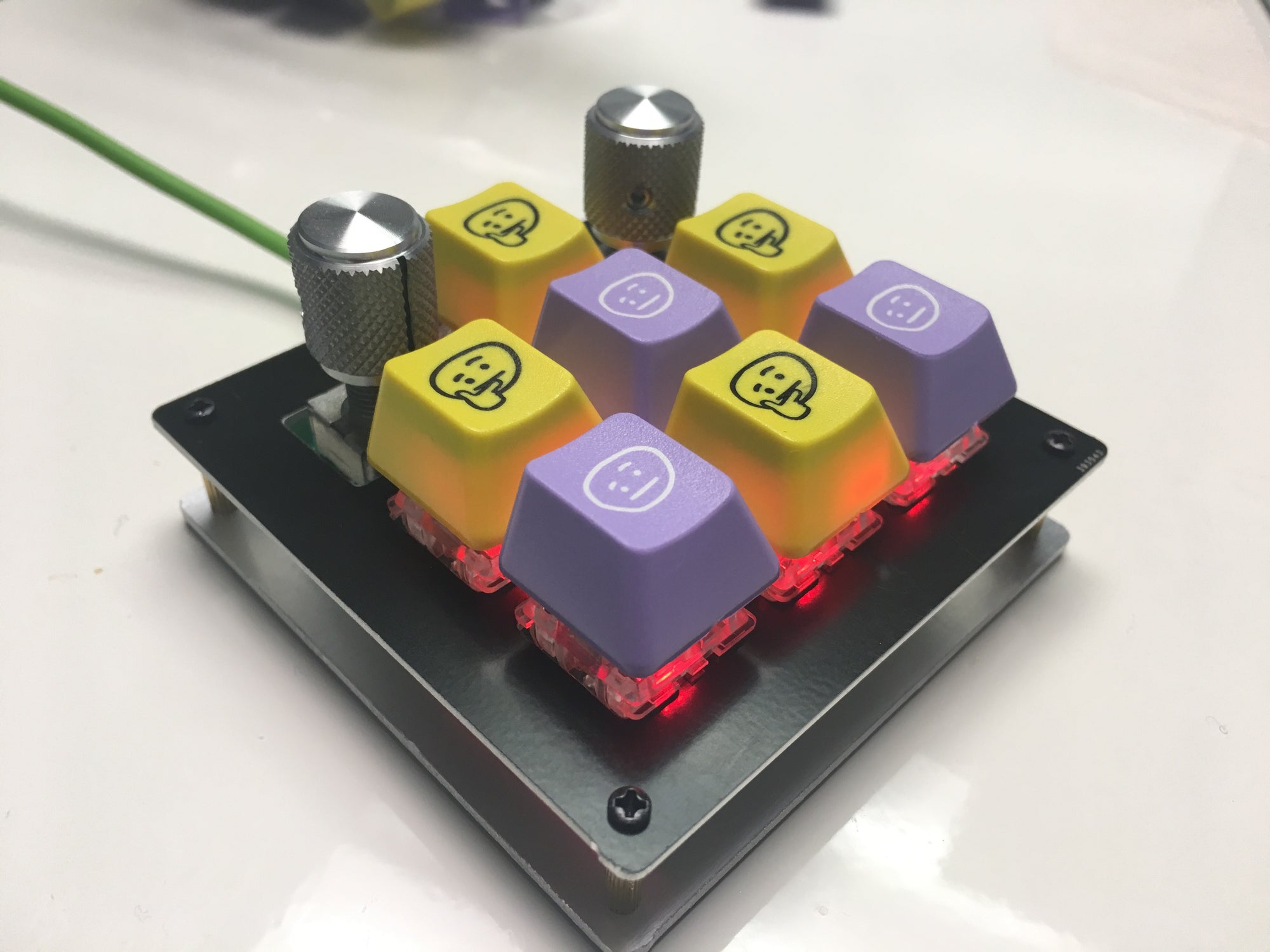 BDN9 Rev. 1 - 3x3 9-key Macropad - Rotary Encoder Support